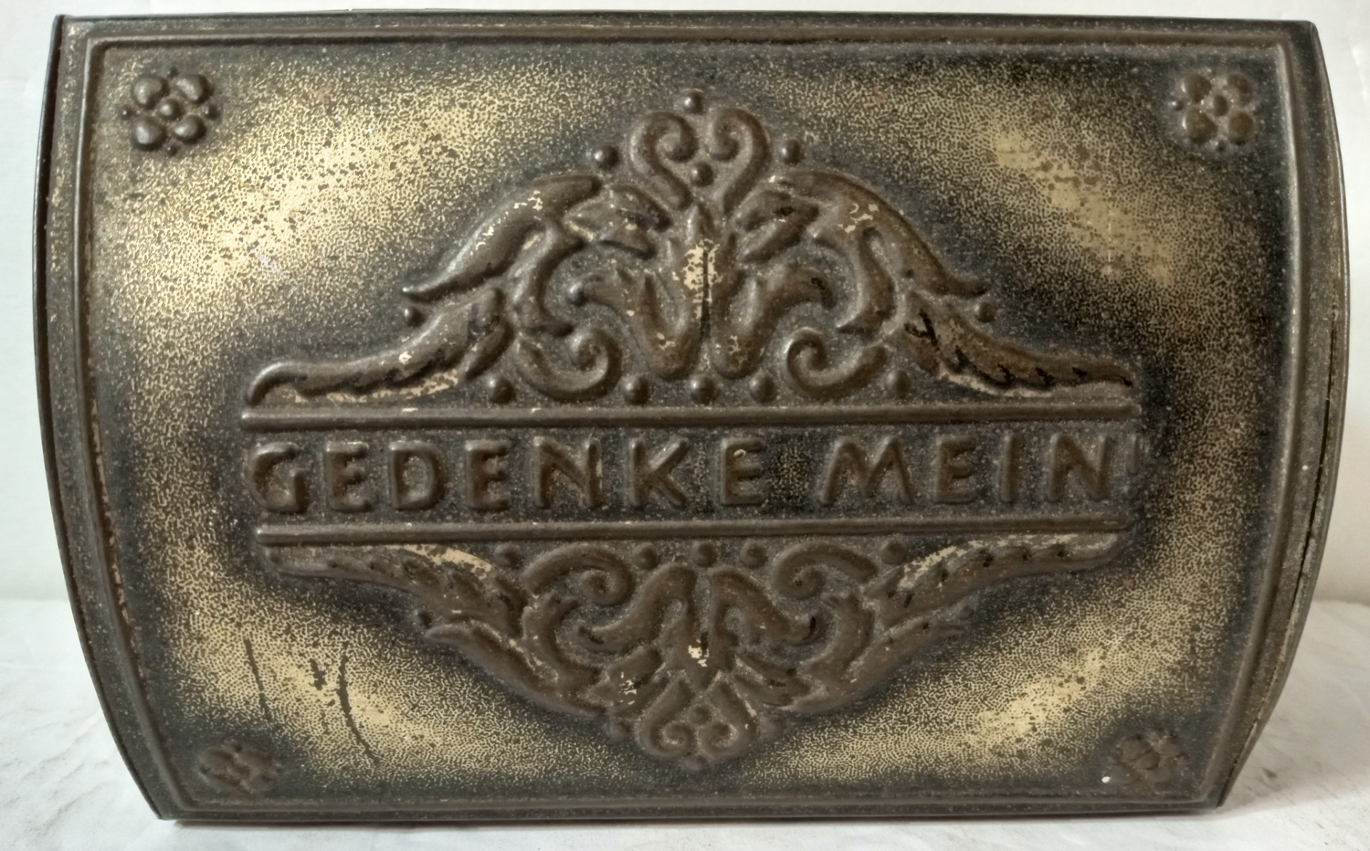 "GEDENKE MEIN"