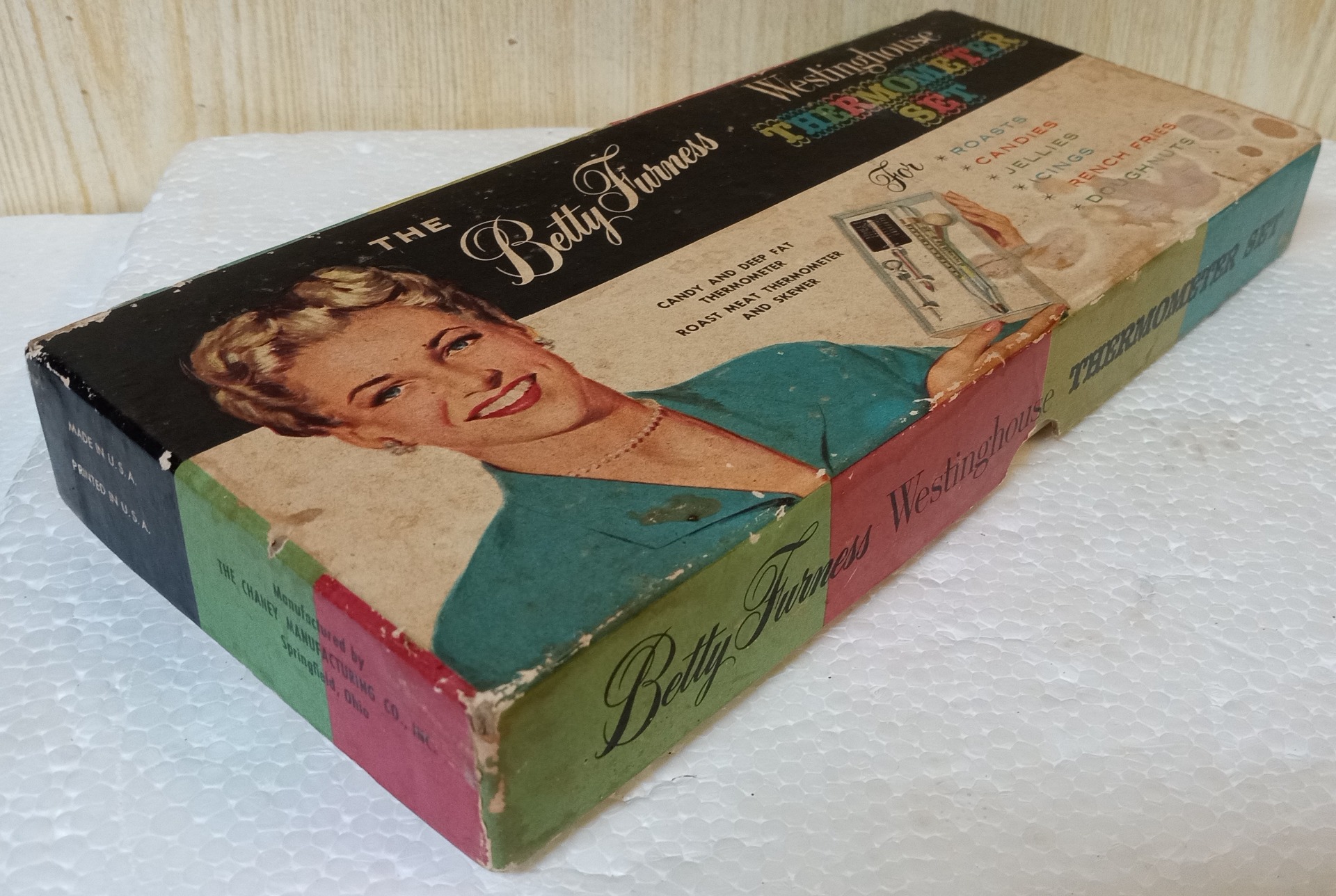 Box: 4 1/4" x 9 1/4" x 1 1/8"; $1