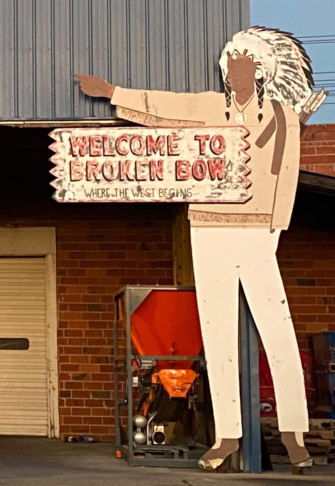 Ahh, so here's where "the West" begins🤣!