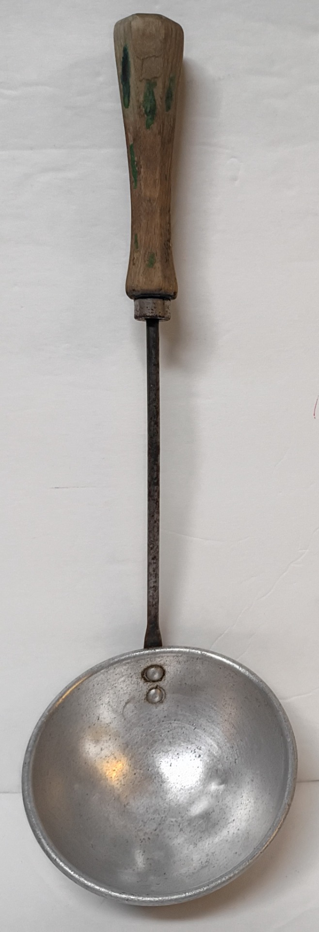 Dipper Ladle, handle green; 4 1/4"rd. cup x 13"